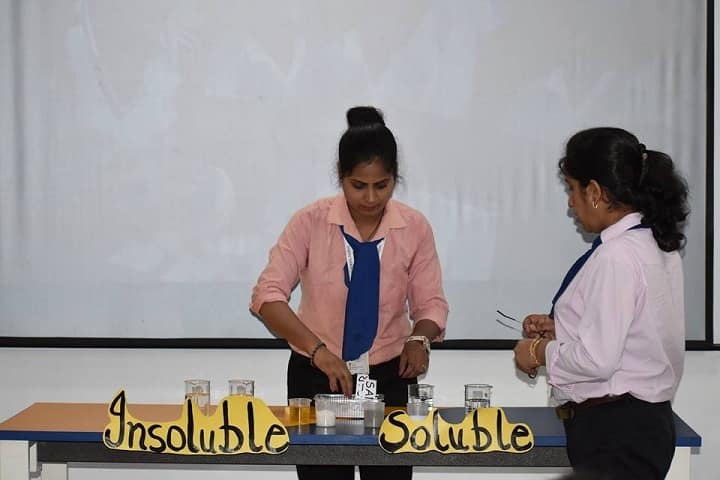 Prayaag International school-Science Experiment