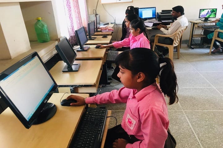 RDS Public School-Computer Lab
