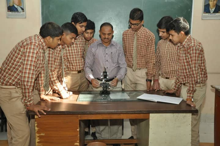 R K S D Public School-Biology Lab