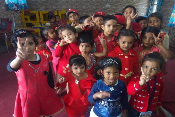 Radha Lal Gita Vidya Mandir-Red Day