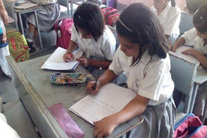 Rajendra Public School-Calligraphy Competition