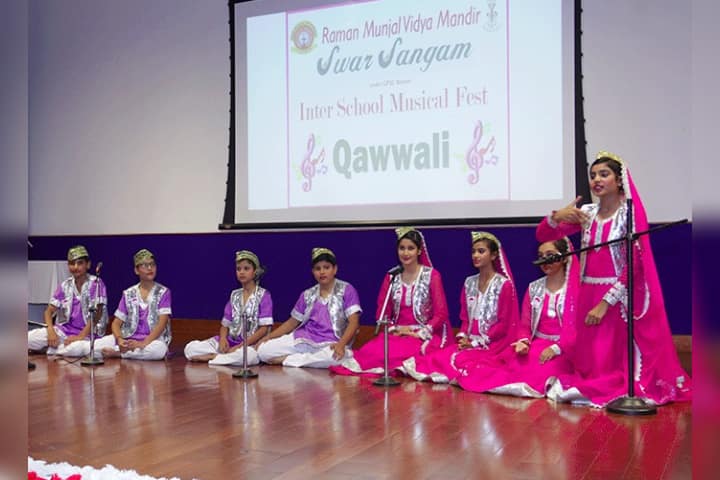 Raman Munjal Vidya Mandir -Swar Sangarm Inter School Musical Fest