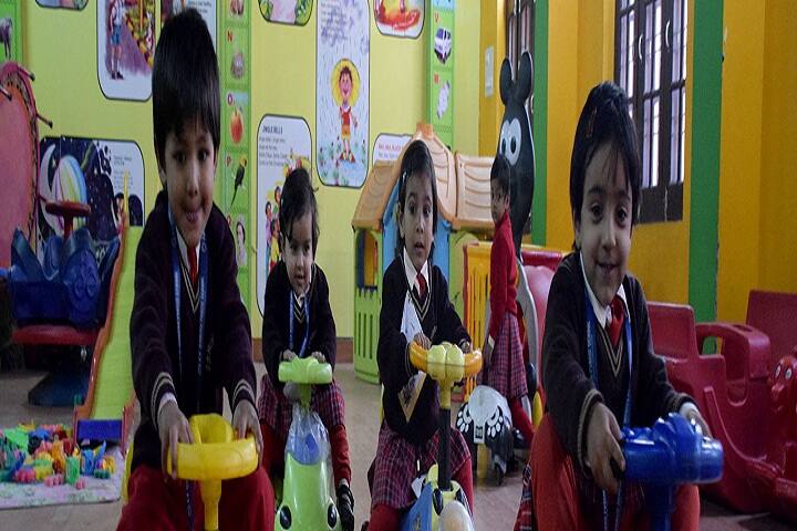 S D Modern Public School-Classroom