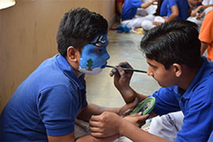S D Modern Public School-Face painting