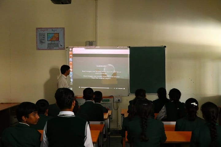 S D Public School-Smart Class