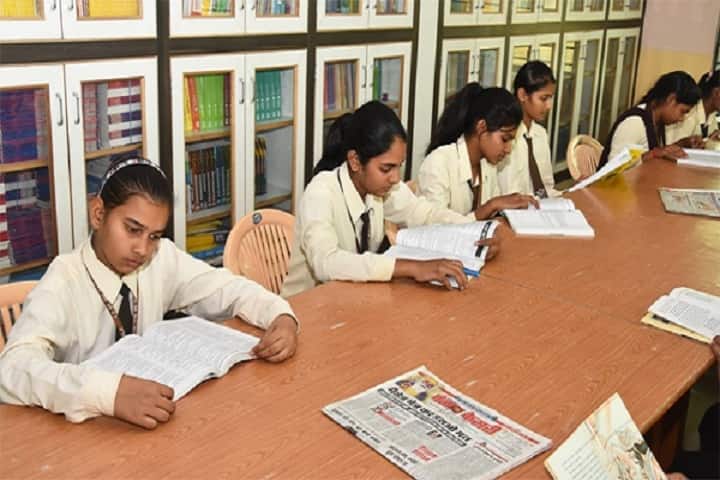 S D Senior Secondary School-Library