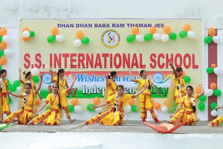 S S International School-Independence Day