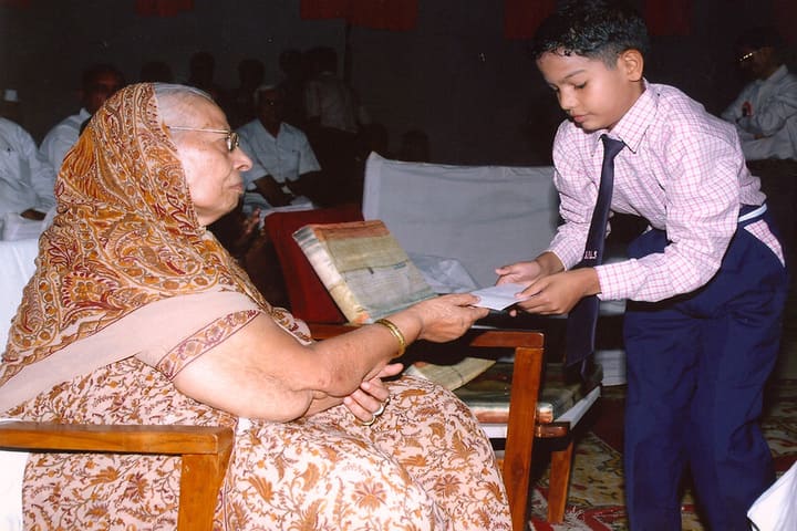 Saint Brij Mohan Lal Senior Secondary School-Prize Distribution