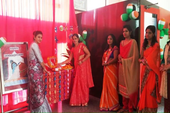 Sanskriti Convent School-Red Day