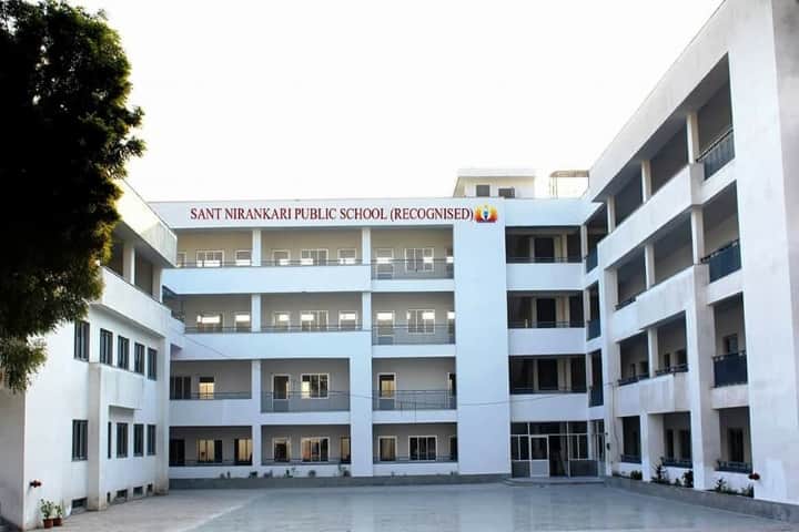 Sant Nirankari Public School-School Building