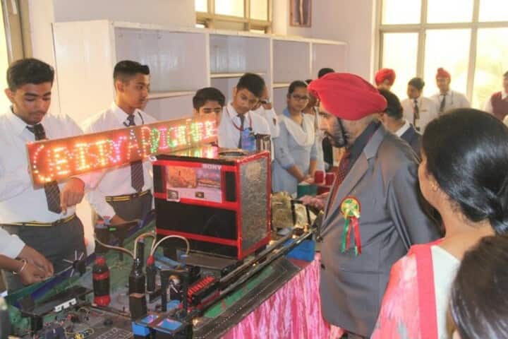 Sant Nischal Singh Public School-Science Exhibition