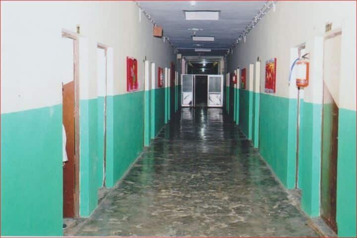 Saraswati Vidya Mandir Senior Secondary School-Corridors