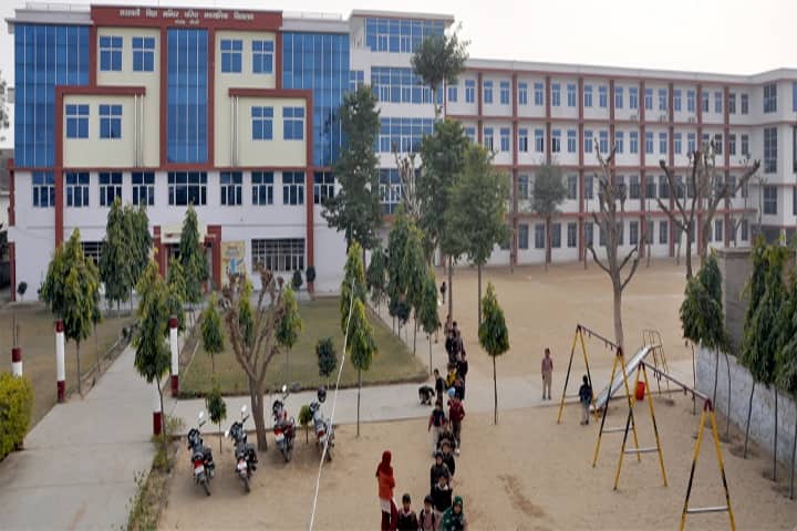 Saraswati Vidya Mandir Senior Secondary School-School Building