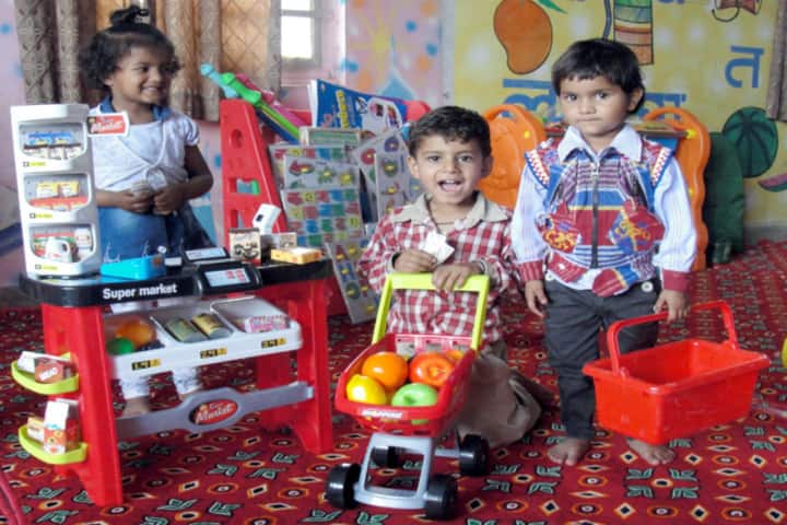 Saraswati Vidya Mandir Senior Secondary School-Play Room