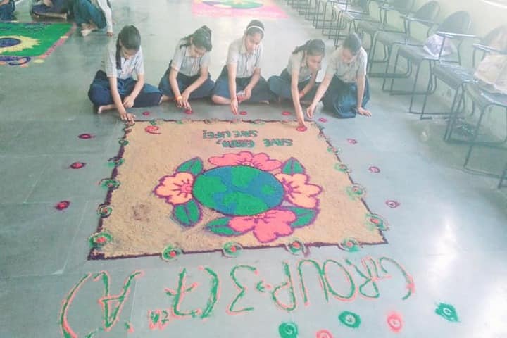 Sarv Vidya Public School-Rangoli Competition