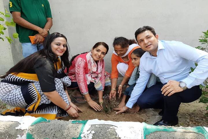 Satluj Public School-Plantation