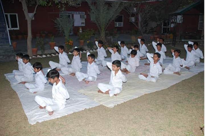 Satluj Public School-Yoga