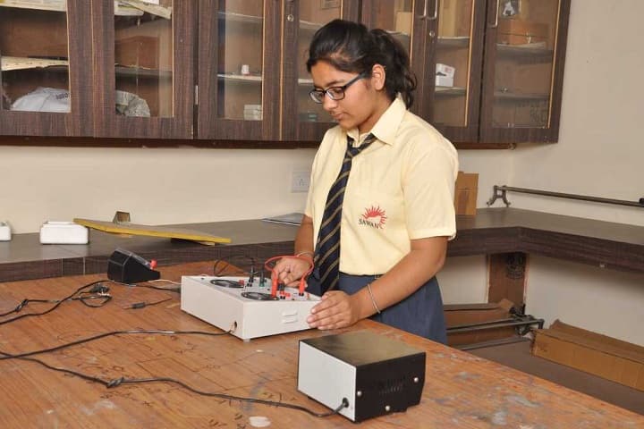 Sawan Public School-Physics Lab