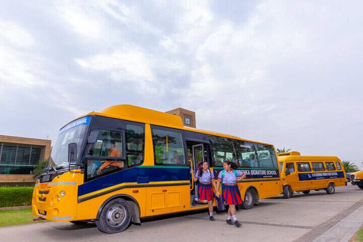 GD Goenka Signature School-Transport