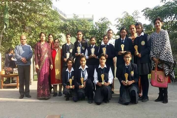 Shambhu Dayal Modern School-Award Winners