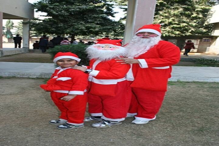 Shanti Nikatan Public School-Christmas-Fest