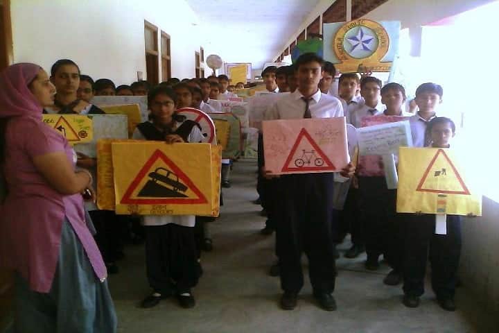 Sheetla Public School-Road Safety Rally