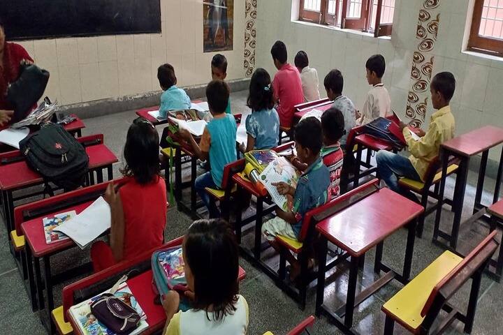 Shiksha Bharti Vidyalaya-Classroom