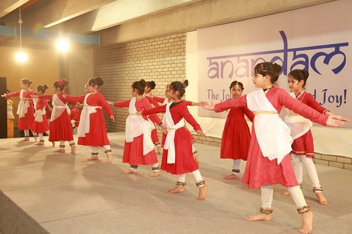 Shiv Nadar School-Dance