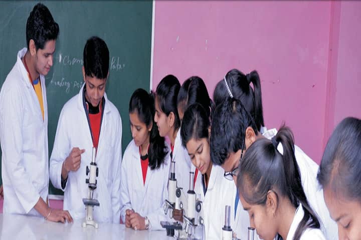Shiv Public Senior Secondary School-Laboratory