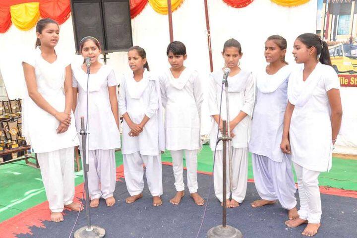 Shiv Senior Secondar School-Singing