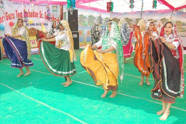Shri Guru Teg Bahadur Senior Secondary School-Dance Performance