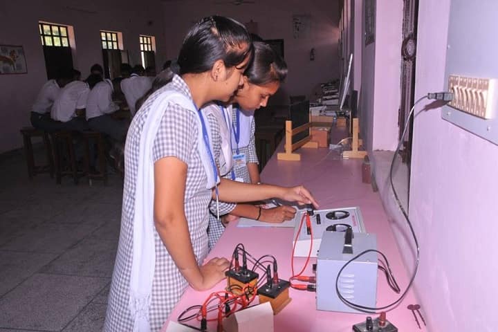 Shri Mahavir Jain Public School-Physics Lab