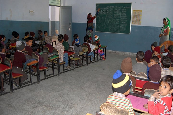 Shri Ram Shiksha Niketan Senior Secondary School-Classroom junior