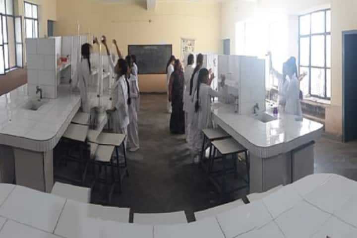 Shri Tharu Ram Arya Kanya Uchatam Madhyamik Vidyalaya-Chemistry Lab