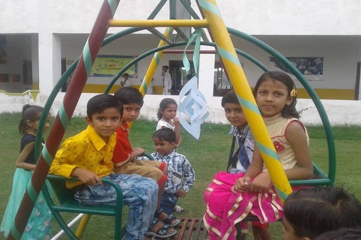 Shweta Royal Public School-Kids Play Area