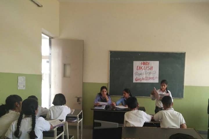 Spring Field Public School-Classroom