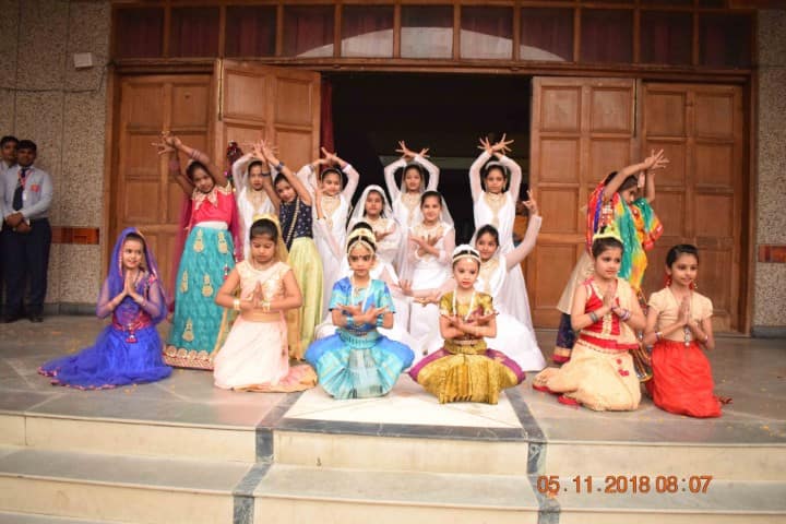 St MichaelS Senior Secondary School-dance