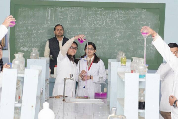 St Xaviers Senior Secondary School-Chemistry Lab
