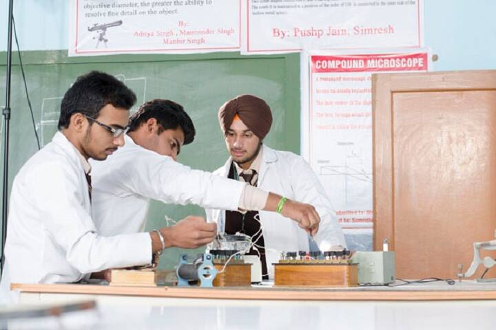 St Xaviers Senior Secondary School-Physics Lab