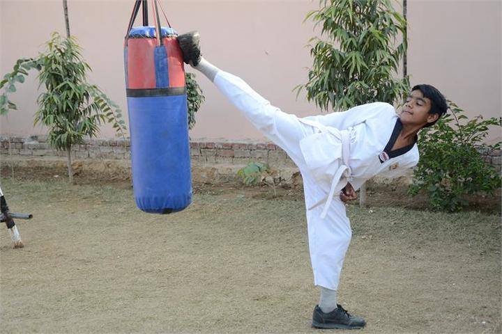 Sunrise International School-Karate
