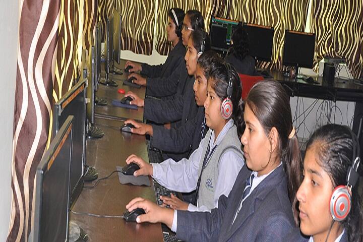 Takshishila International School-Audio-Lab