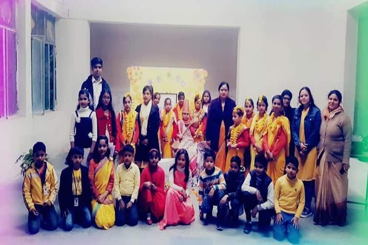 The Pine Crest School - Festival Clebrations