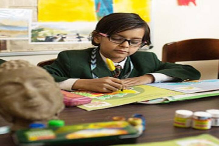 The Shikshiyan School-Smart-Art room