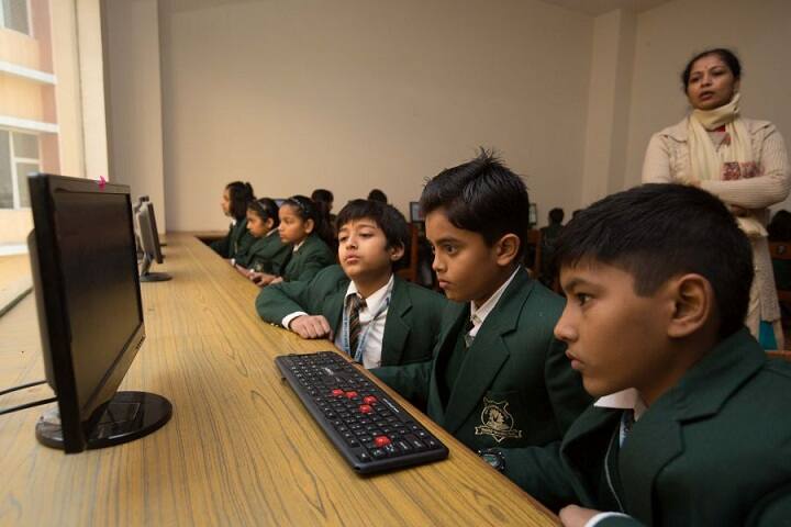 The Shikshiyan School-Language lab