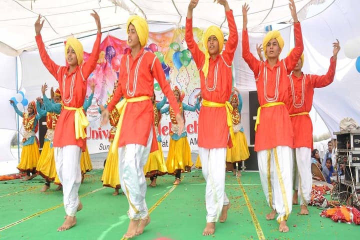 Universal Model Senior Secondary School - Folk Dance