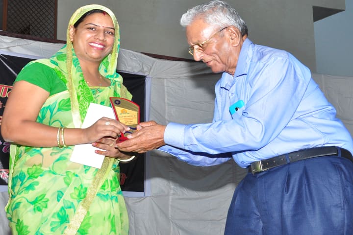 Vivekanand Public School-Presentation