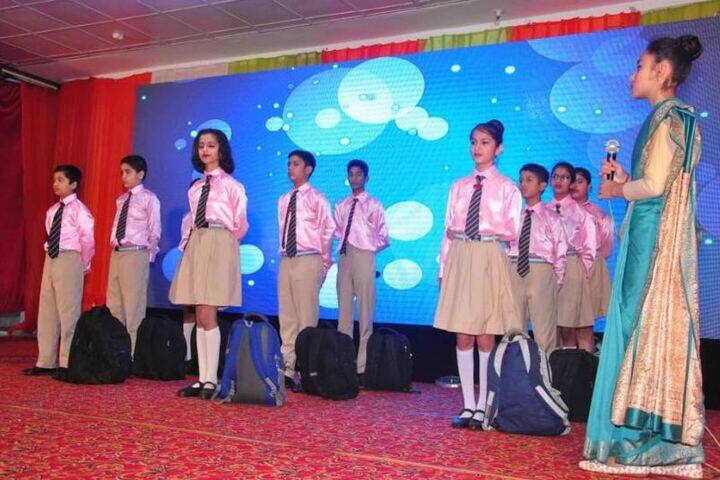 Achievers Hub Public School-Activity