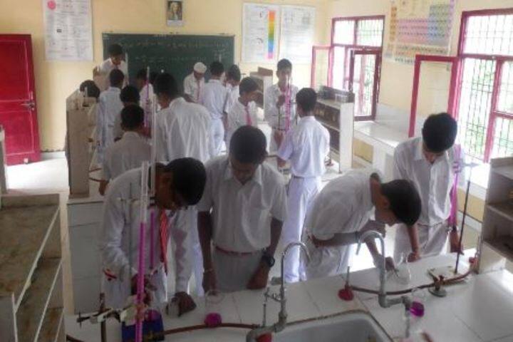DAV Public School-Science Lab
