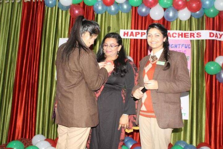 Dalhousie Hill Top School-Teachers Day Celebrations