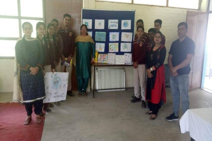 DAV Centenary Public School-Art And Craft